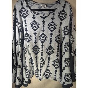 Kate & Mallory Designs Tribal Gray top size XL